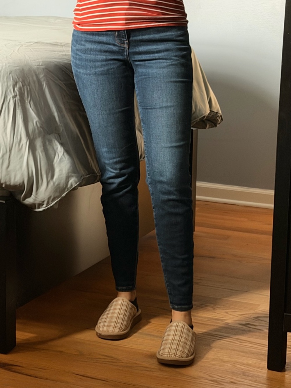 American Eagle Outfitters Dark Blue Skinny Jeans